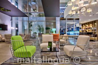 Valentina Hoteal viešbučio fojė