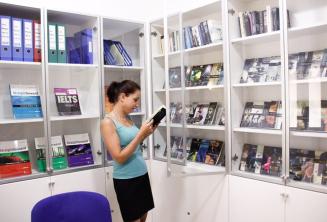 Nemokama mokyklinių knygų ir DVD išdavimo biblioteka